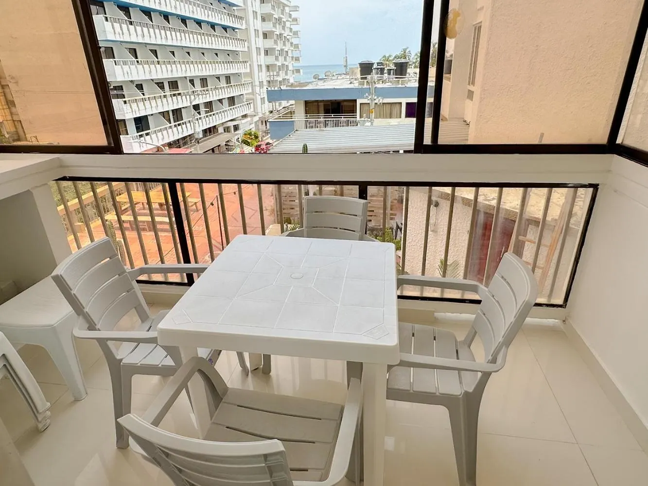 Apartamentos En El Libertador Cerca A La Playa - Bedviajes Santa Marta  Santa Marta (Magdalena)